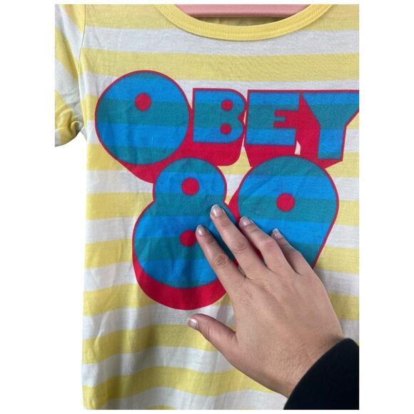 Obey '89 yellow white stripe short sleeve tee shirt single stitched medium NWOT - Picture 5 of 5